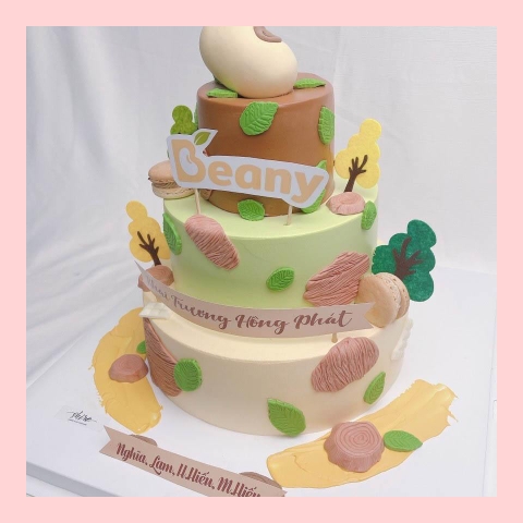 Bánh kem 3 tầng theo logo doanh nghiệp/công ty