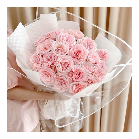 Bó hoa tươi tone hồng