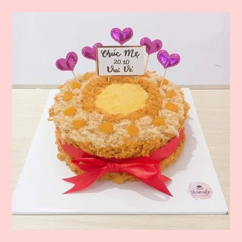 Bông lan trứng muối trang trí phụ kiện hiện đại - Bánh sinh nhật bông lan trứng muối hai loại sốt phô mai và sốt bơ