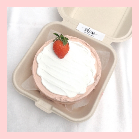 Mini Bento dâu tây - Bánh kem bơ mini hộp bã mía