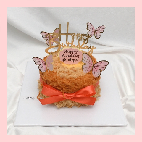 Bông lan trứng muối trang trí phụ kiện hiện đại - Bánh sinh nhật bông lan trứng muối hai loại sốt phô mai và sốt bơ