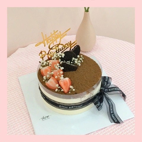 Tiramisu trang trí trái cây - Bánh kem tiramisu dạng ổ