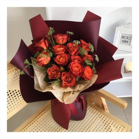 Bó hoa tươi tone cam