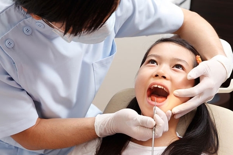 Đừng vội vứt răng sữa của con, chúng có thể cứu trẻ trong tương lai: Chuyên gia giải đáp
