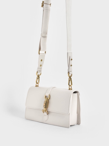 Single Chain Handle Shoulder Bag