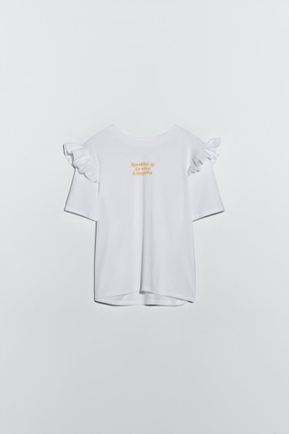 Áo nữ RUFFLED SLEEVE T-SHIRT WITH SLOGAN
