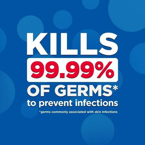 Bọt rửa sát khuẩn thương hiệu Band-Aid dành cho trẻ em giúp sạch các vết thương nhỏ