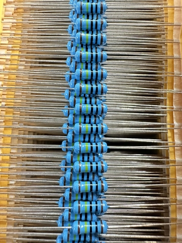 Điện trở vạch 1/2W 100K 1% (Combo 10con)