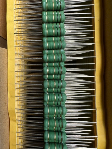 Điện trở cắm công suất 5W 1R 1Ohm 5% ( 10con)