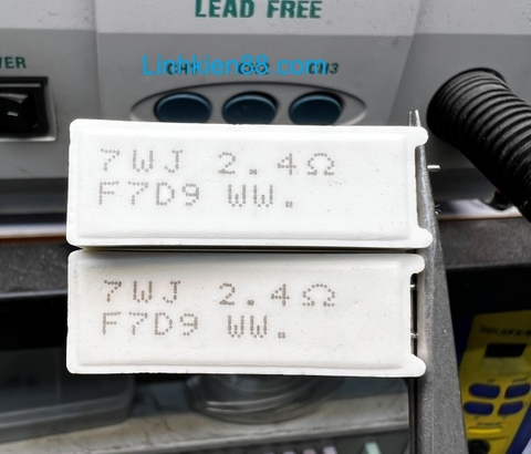 Điện Trở Cắm Sứ Trắng 2R4 2.4R 7W Dáng Đứng