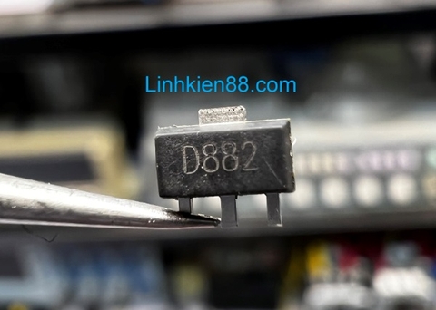 Transistor dán D882 882 3A 40V NPN