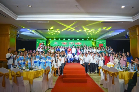 YEAR END PARTY 2025 - HOA DOANH