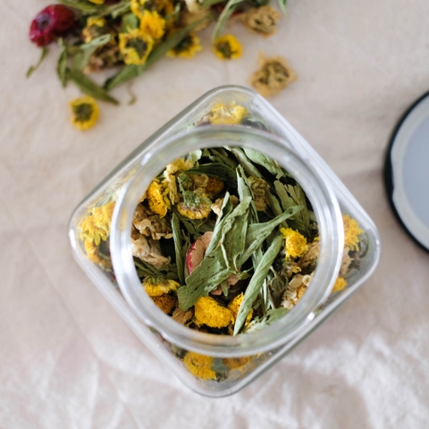 Trà hoa cúc - kỷ tử