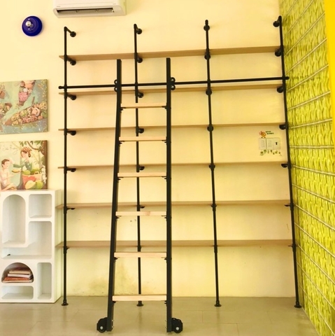 Kệ thang trượt KTT2423-KN25B Đen