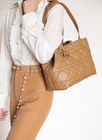 DIOR MEDIUM DIOR TOUJOURS BAG Tan Macro cannage Calfskin M2821OSHJ