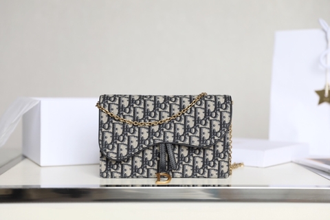 Dior SADDLE POUCH WITH CHAIN Blue Dior Oblique Jacquard S5907CTZQ_M928