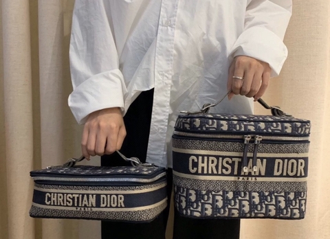 DIOR DIORTRAVEL OBLIQUE VANITY
