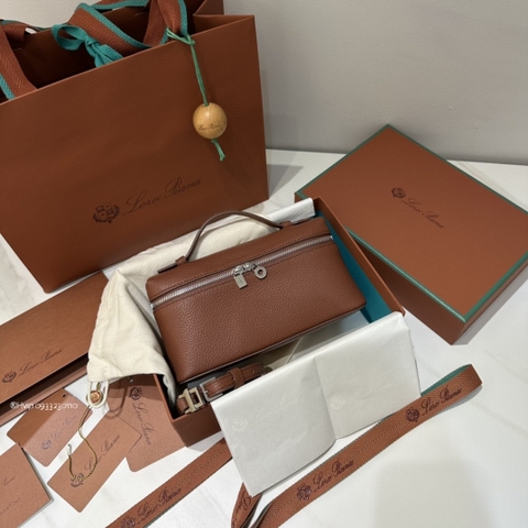 Loro Piana Extra Pocket L19 Grained Calfskin FAN4045 Loro Piana Kummel (P500)