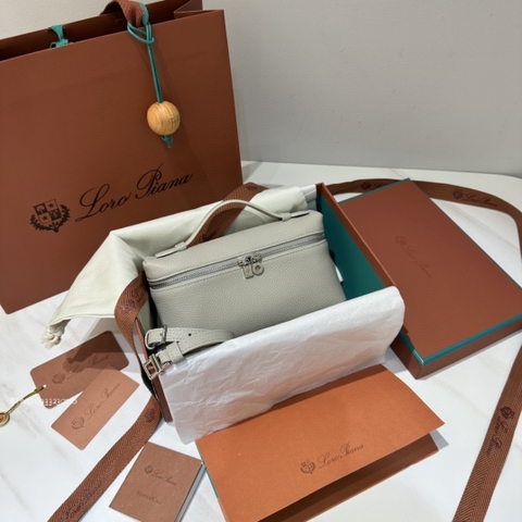 Loro Piana Extra Pocket L19 Grained Calfskin FAN4045