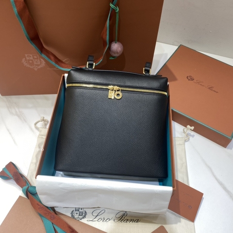 Loro Piana Extra Pocket backpack L23.5 Grained Calfskin black (8000)FAN4041