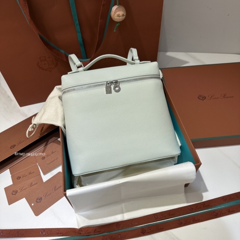 Loro Piana Extra Pocket backpack L23.5 Grained Calfskin FAN4041