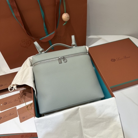 Loro Piana Extra Pocket backpack L23.5 Grained Calfskin Eucalyptus (50BD) FAN4041