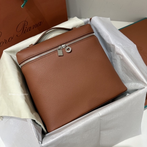 Loro Piana Extra Pocket backpack L23.5 Grained Calfskin FAN4041