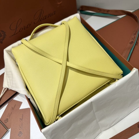 Loro Piana Extra Pocket backpack L23.5 Grained Calfskin FAN4041