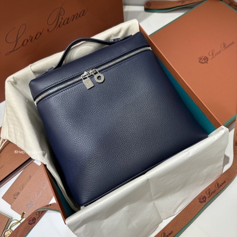 Loro Piana Extra Pocket backpack L23.5 Grained Calfskin navy blue FAN4041