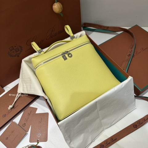 Loro Piana Extra Pocket backpack L23.5 Grained Calfskin FAN4041