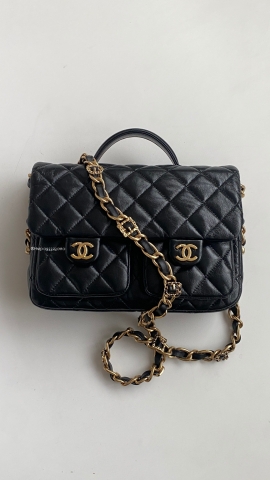 Chanel handle bag 2024