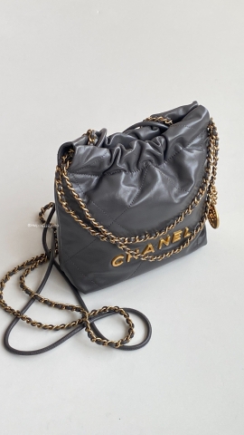 Chanel 22 mini gray