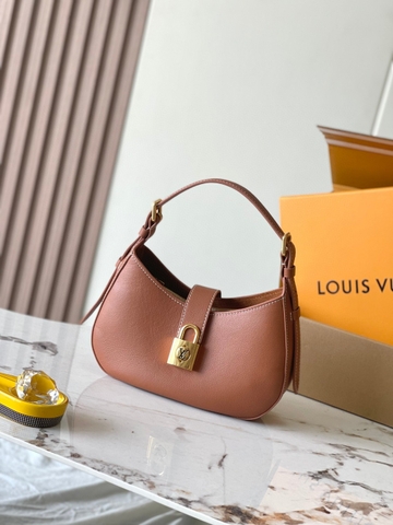 Louis Vuitton M24885 Low Key Shoulder Bag Lv1