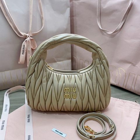 Miu Miu 5BC125 Wander matelasse nappa leather hobo bag M1