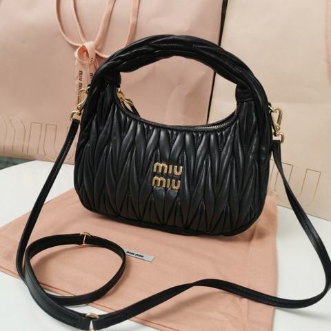 Miu Miu 5BC125 Wander matelasse nappa leather hobo bag Black M1