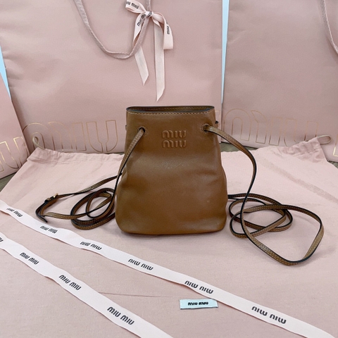 Copy of Miu Miu 5NF460 Nappa leather mini-bag black m1Miu Miu 5NF460 Nappa leather mini-bag oak m1