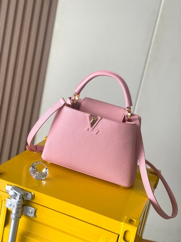 Louis Vuitton M24545 Capucines BB