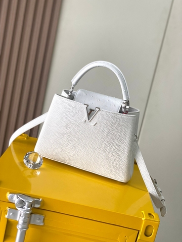 Louis Vuitton N81409 Capucines BB