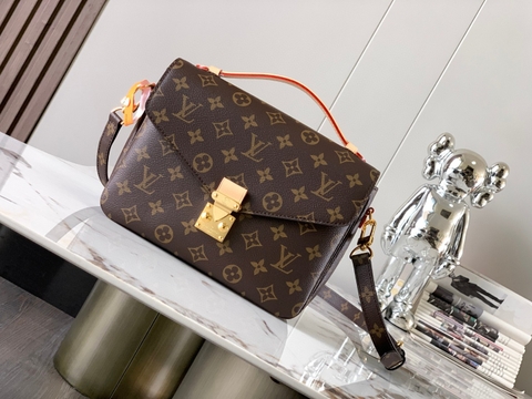 Louis Vuitton M44875 Pochette Métis