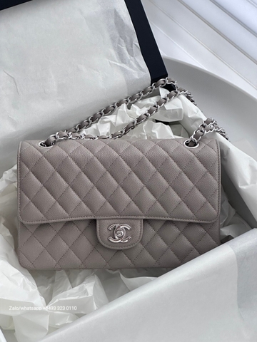 CHANEL medium CLASSIC HANDBAG GRAINED CALFSKIN & dark-Tone Metal grey