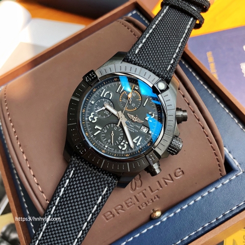 Breitling AVENGER CHRONOGRAPH 45 NIGHT MISSION