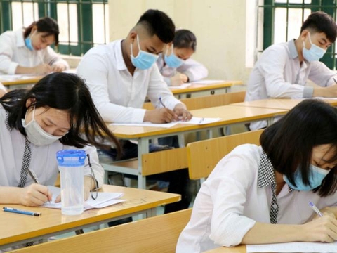 Bộ GD-ĐT 'chốt' tổ chức thi tốt nghiệp THPT 2021 thành 2 đợt do Covid-19 diễn biến phức tạp