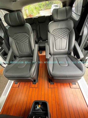 Sàn gỗ tự nhiên Hyundai Custin mẫu mới nhất 2025 tại MPVSAIGON