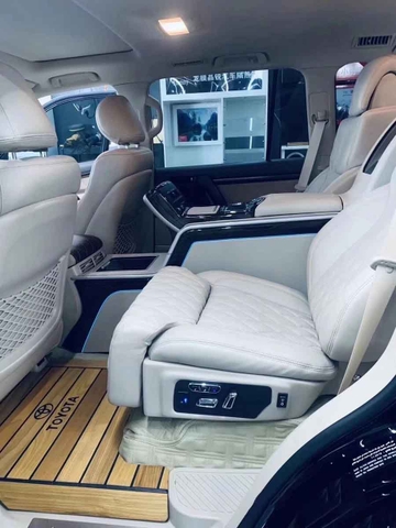 Sàn gỗ Land cruiser Lexus LX570