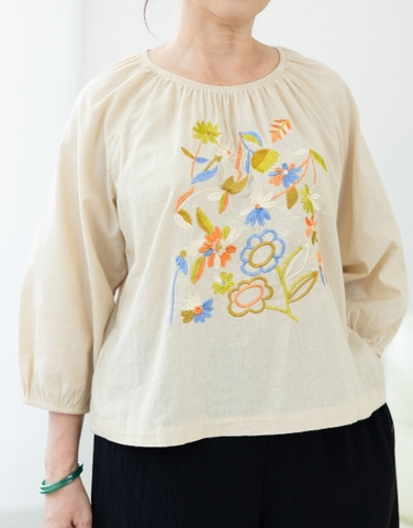 Áo Trung Niên Linen Thêu Cổ Nhún Tay Lỡ - A11572LW01