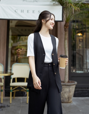 Bộ Vest Sát Nách Vải Linen Swanlake - B11148LW01
