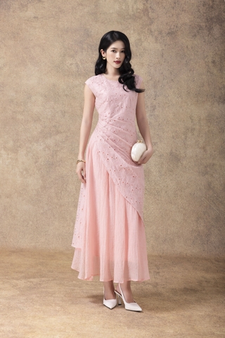 SWANLAKE | Váy Đầm Maxi Đuôi Cá Nữ Cotton Thêu Đục Lỗ Phối Tơ Dập Ly Nhấn Eo Sát Nách Tiệc D13146LW01