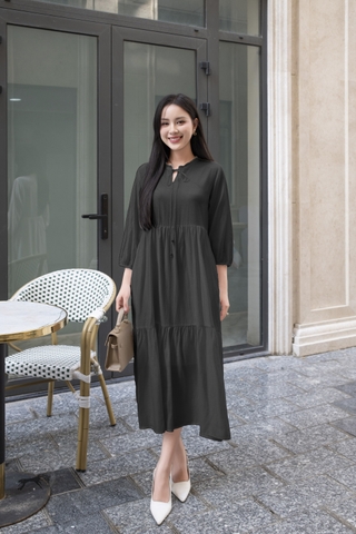 Swanlake | Đầm Tơ Trơn Phom Maxi Bay Dài D12415LW01