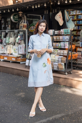 Đầm Sơ Mi Lụa Taffta Thêu Swanlake - D11838LW01