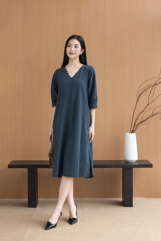 Váy Đầm Nữ Midi Suông Trơn Xẻ Tà Linen Cổ Tim Tay Nẹp Lỡ Có Túi Đính Nút Công Sở D11248LW03